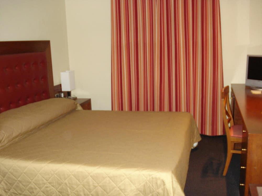 Santa Caterina Park Hotel Sarzana Buitenkant foto