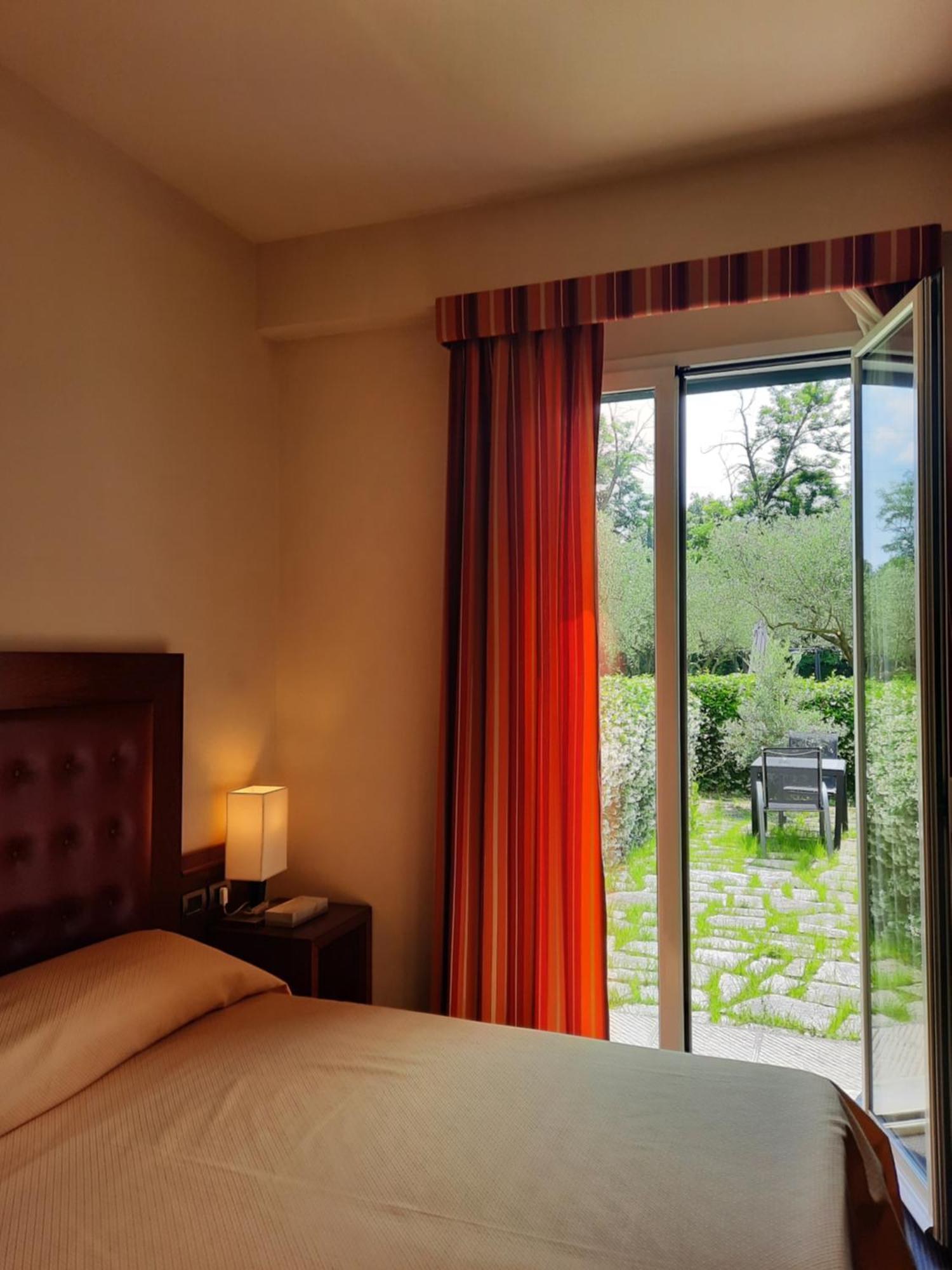 Santa Caterina Park Hotel Sarzana Buitenkant foto