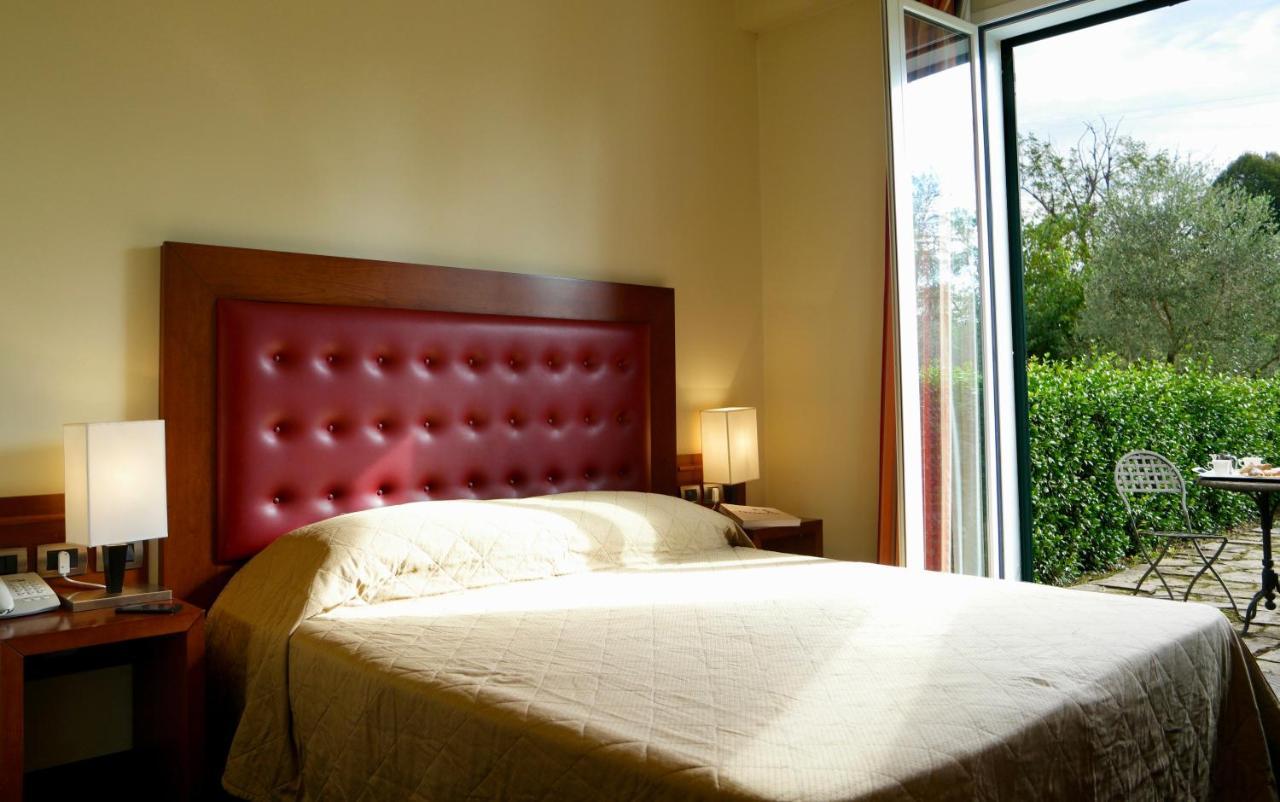 Santa Caterina Park Hotel Sarzana Buitenkant foto